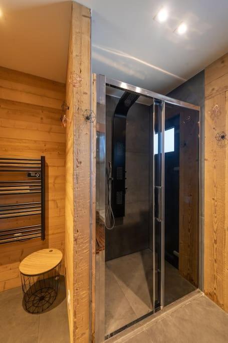 Chalet Du Bien-Etre 15P. Piscine,Spa, Hammam,Petanque,Basket 热拉梅 外观 照片