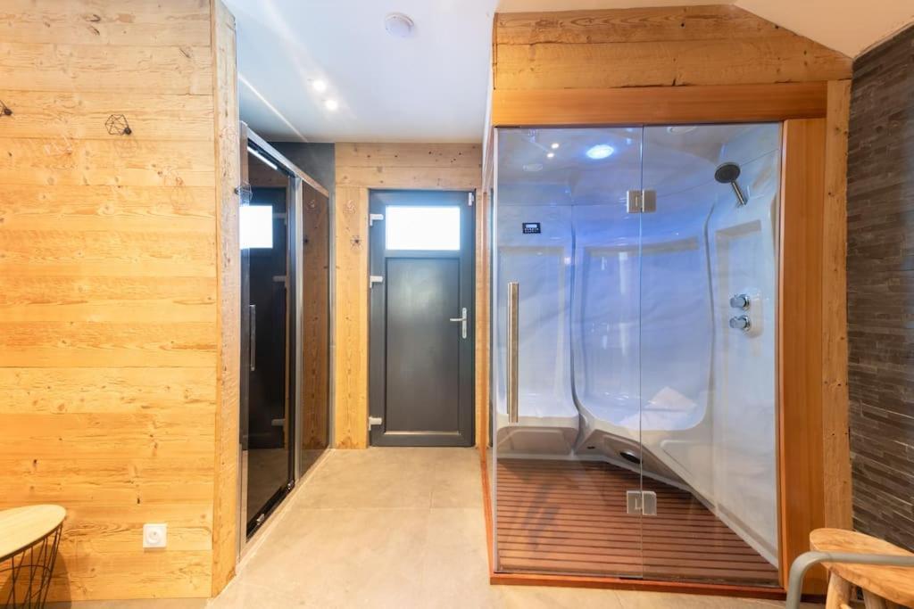 Chalet Du Bien-Etre 15P. Piscine,Spa, Hammam,Petanque,Basket 热拉梅 外观 照片